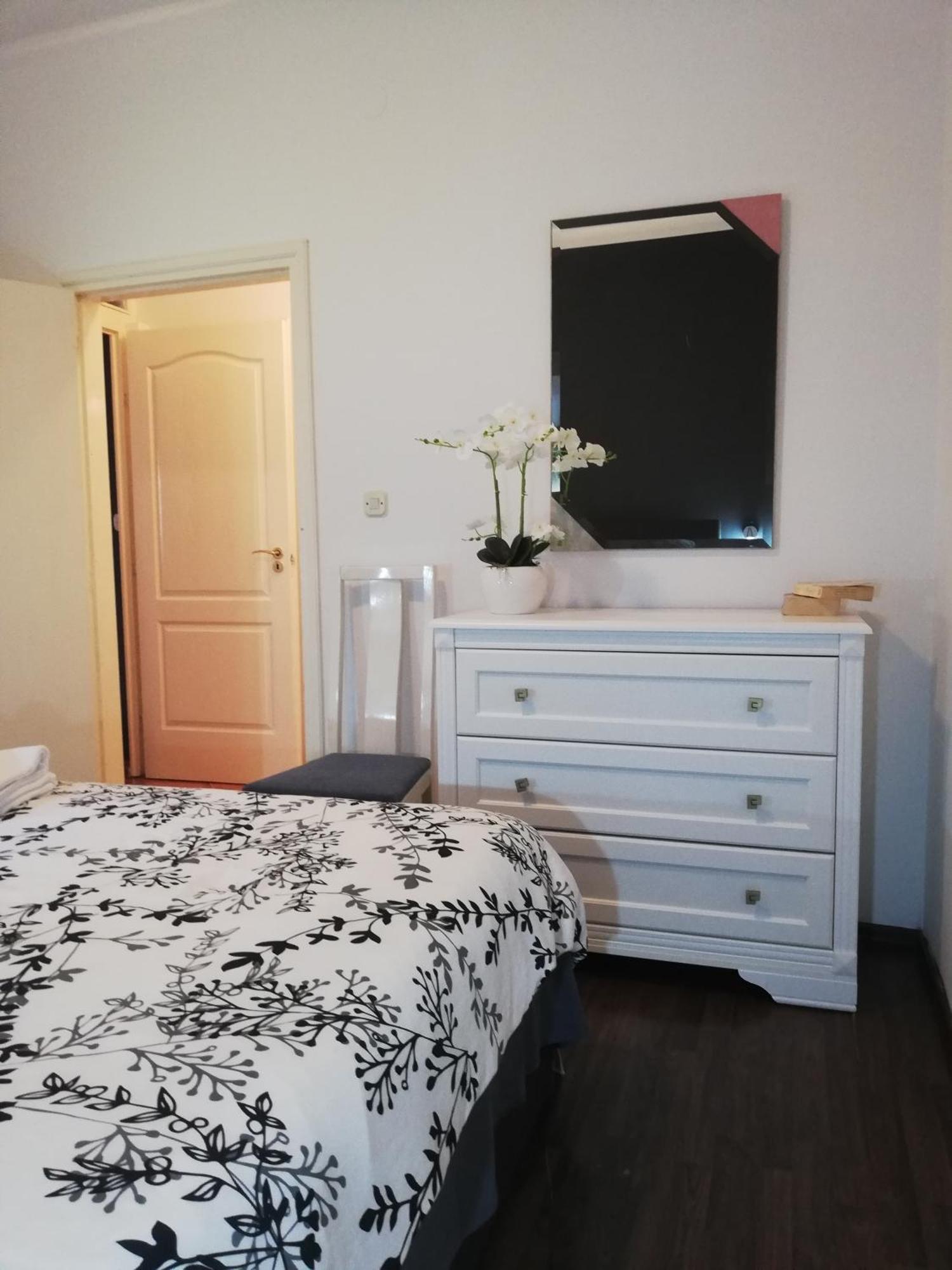Apartments Poretti For 2,In Center Parking Free In The Yard,6 Min Beach Walk Rovinj Eksteriør billede
