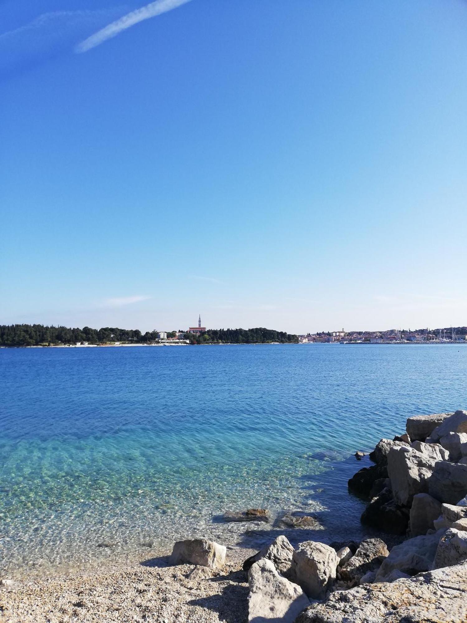 Apartments Poretti For 2,In Center Parking Free In The Yard,6 Min Beach Walk Rovinj Eksteriør billede